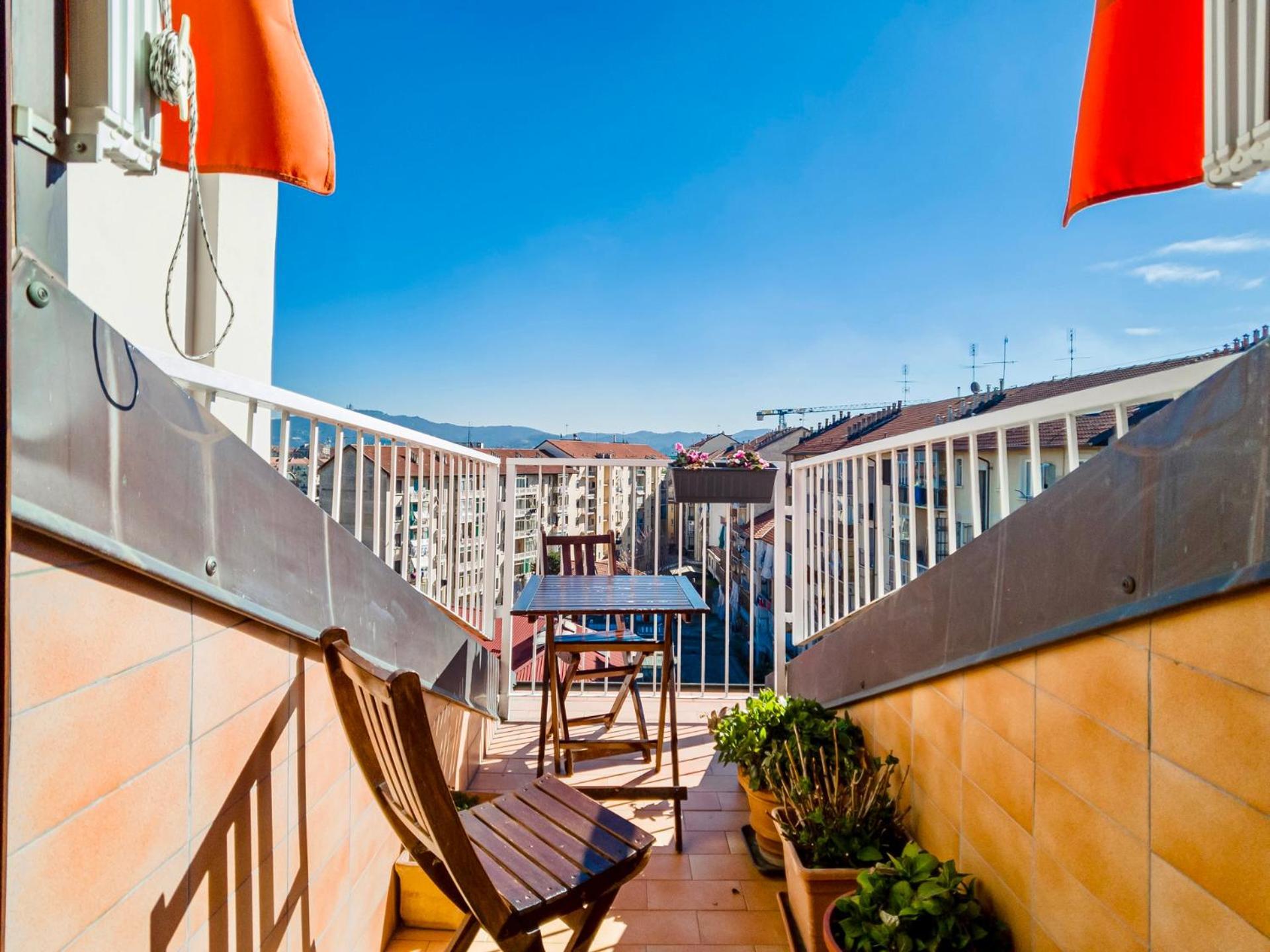 Ampia Mansarda E Terrazzo 10 Minuti Dal Centro Διαμέρισμα Τορίνο Εξωτερικό φωτογραφία